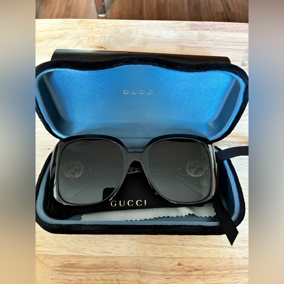 Gucci Accessories - Gucci Black Designer Sunglasses for Women